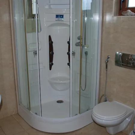 With A Pool In Lefkogia Villa *